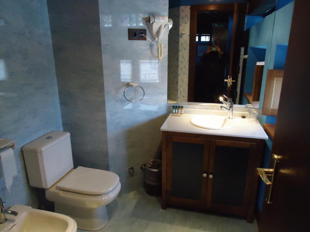 Hotel Casona El Gurugu Luarca Pokoj fotografie